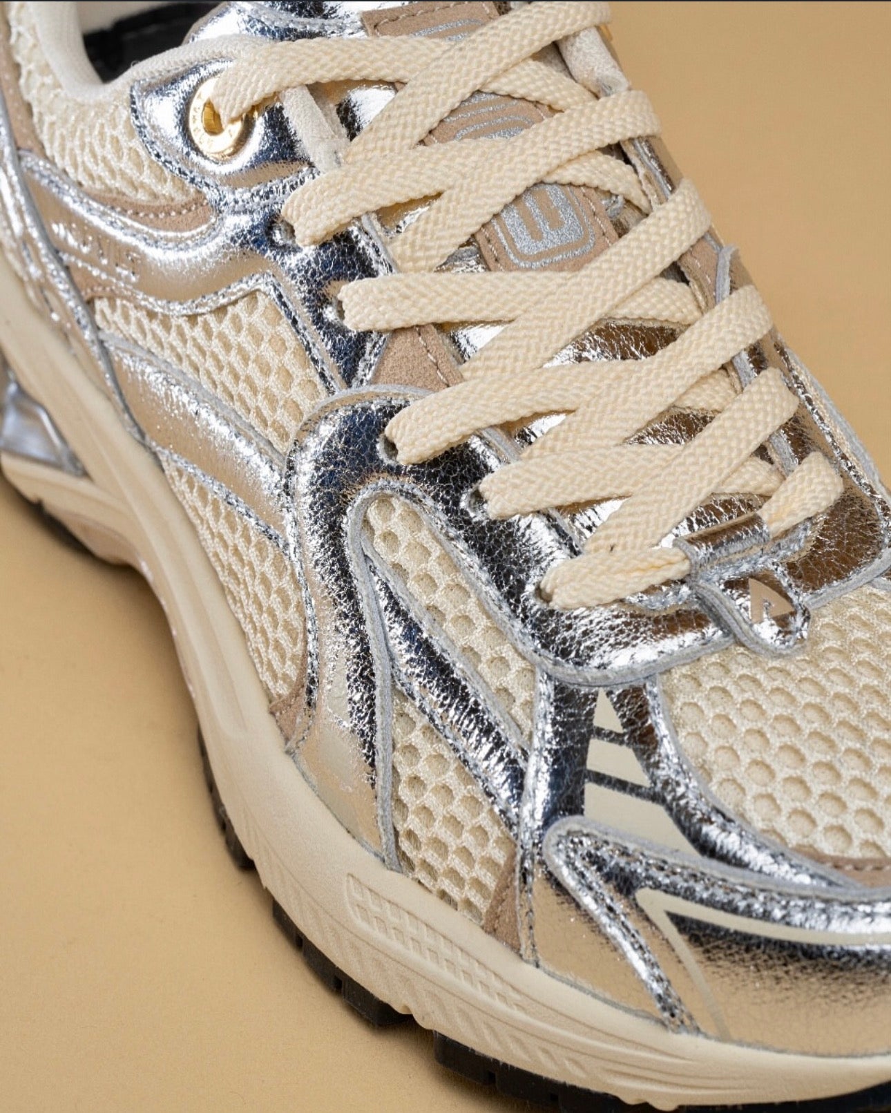 Baskets - City run silver tan - Asfvlt